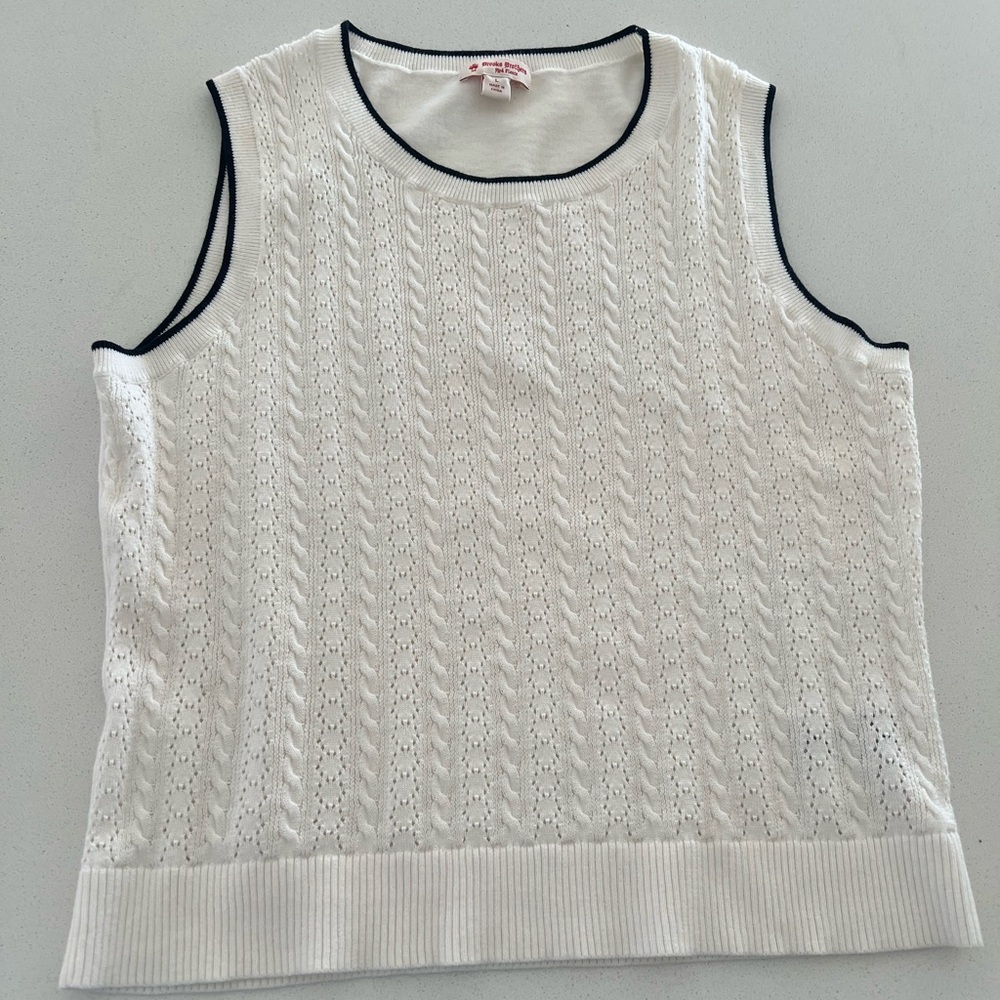 Brooks Brothers | White 100% soft cotton knit vest navy trim preppy clean core